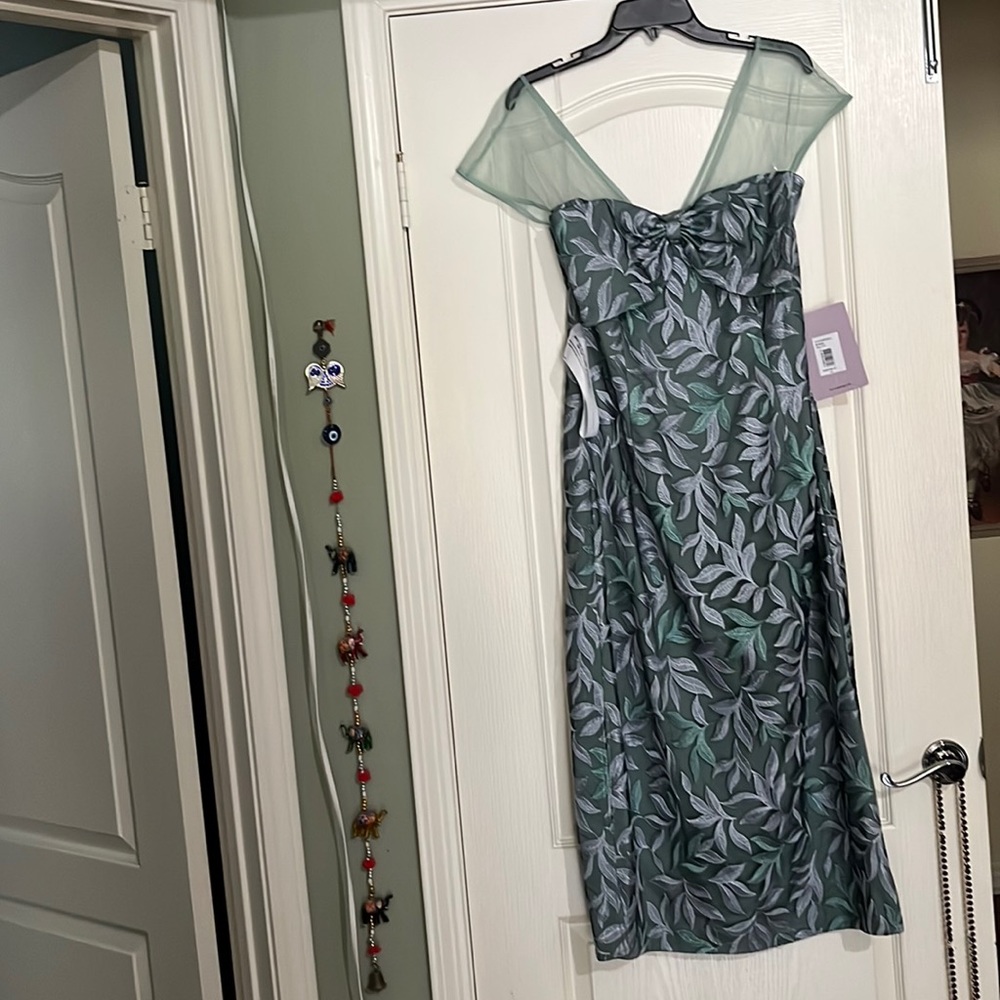 Formal below knee brand new dress